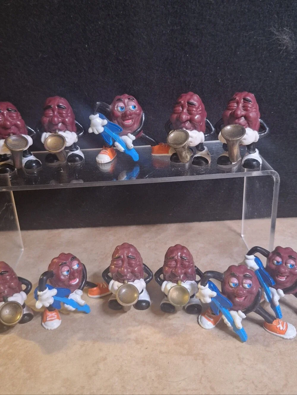 California Raisins 1987-88 Plastic Figurines Lot Of 11 Saxophone Guitar Musician